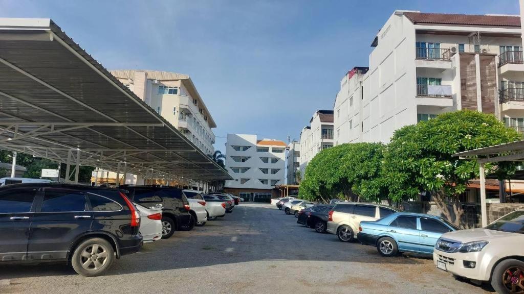 Nana Chat Bangsaen Hotel راشا سي المظهر الخارجي الصورة