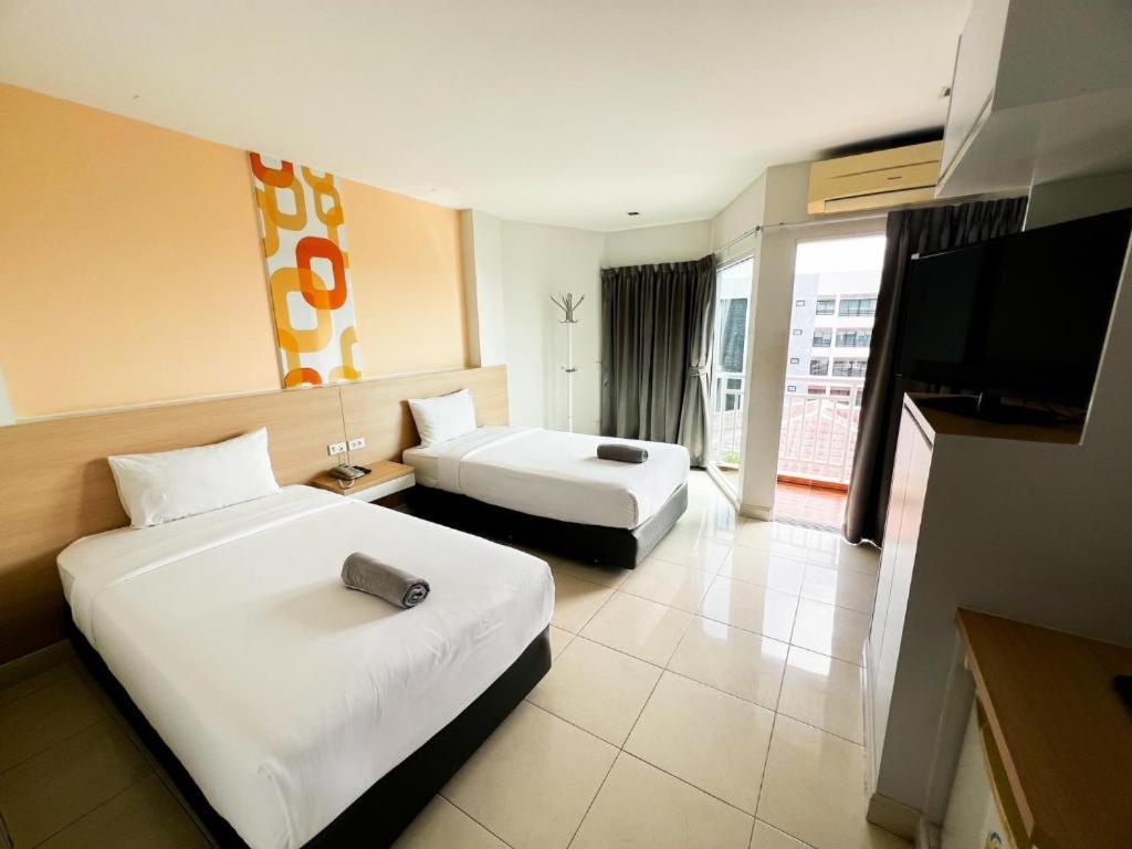 Nana Chat Bangsaen Hotel راشا سي المظهر الخارجي الصورة